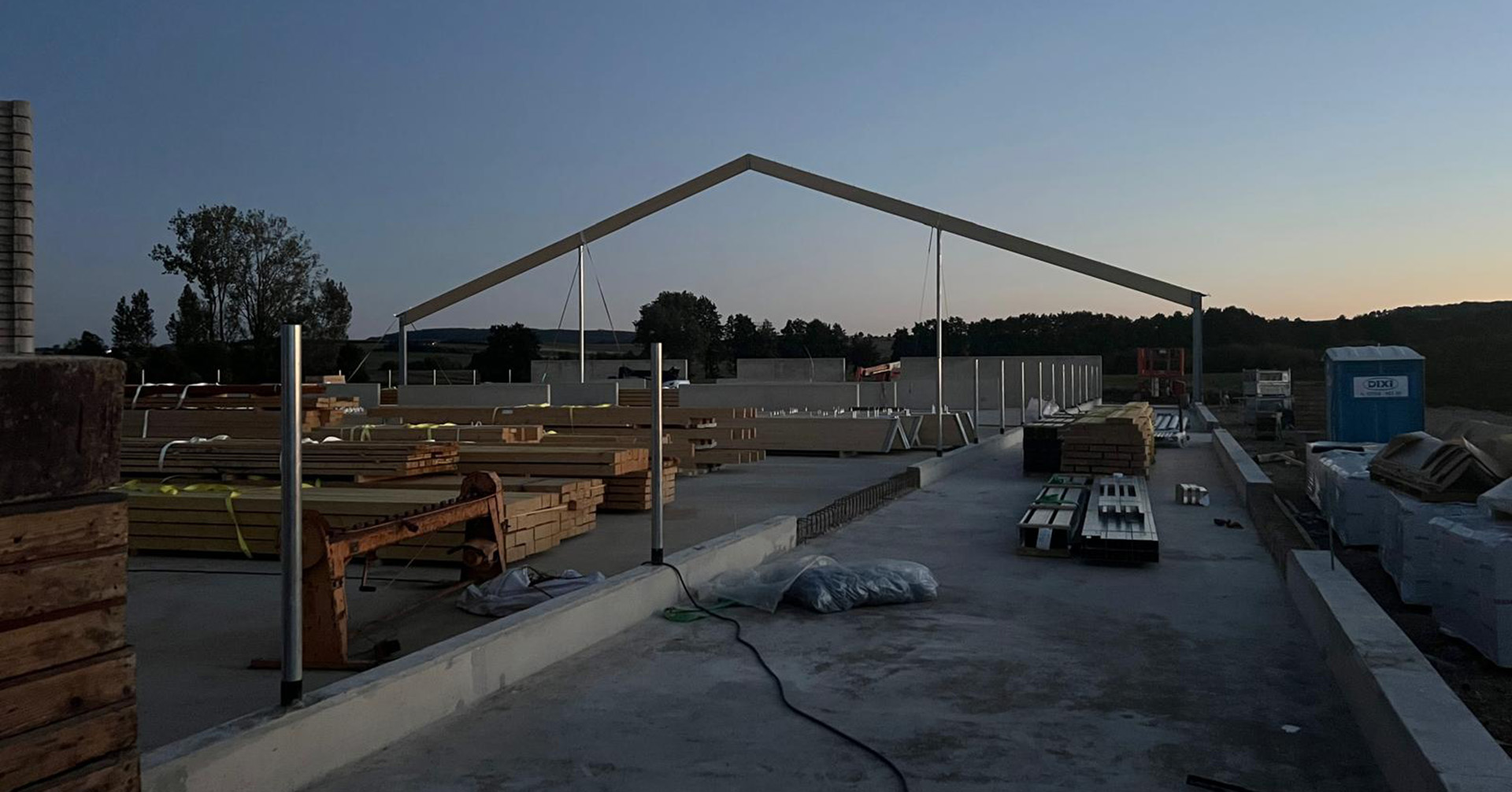 kealen-installatiebedrijf-projecten-familie-biermann-stal-06-1920x1005px