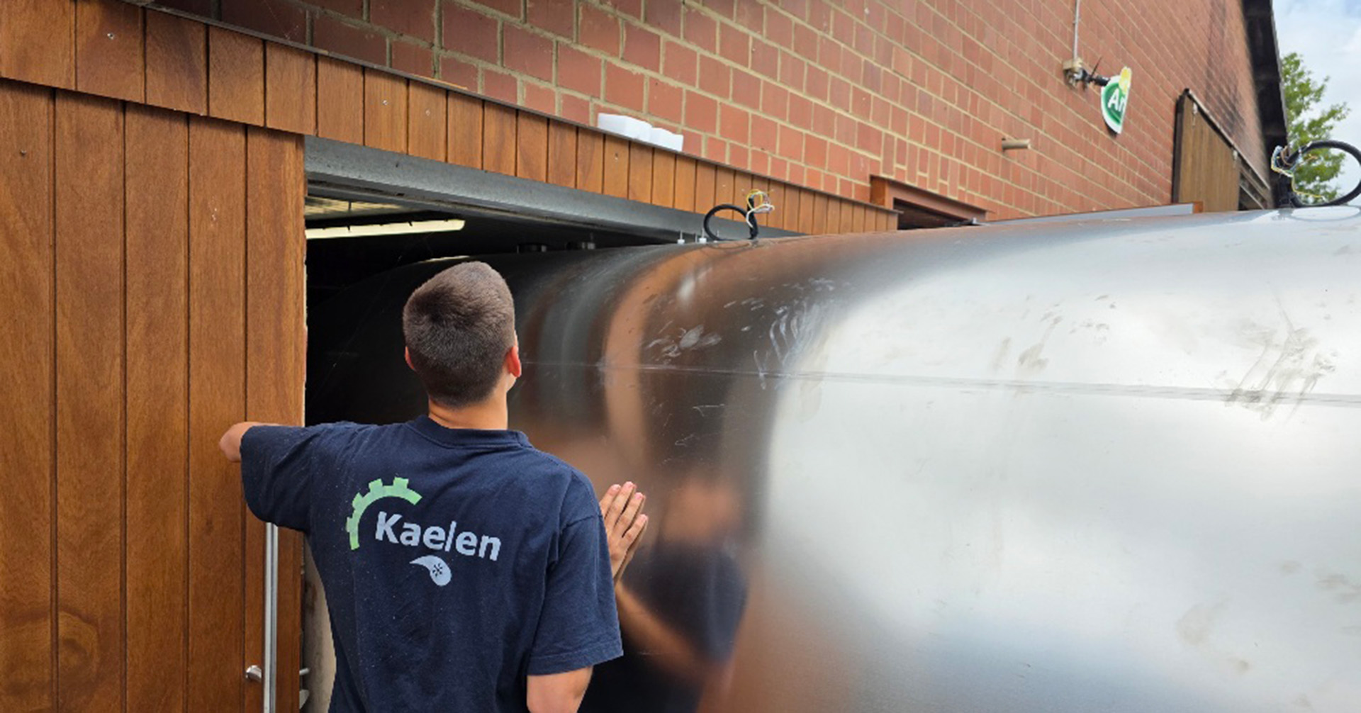 kealen-installatiebedrijf-projecten-familie-werden-koeltank-04-1920x1005px